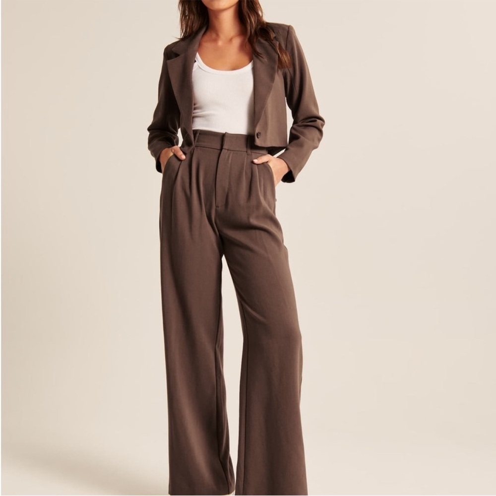 Wide-Leg Brown Women's Pants